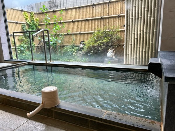 高山シティホテル　フォーシーズン