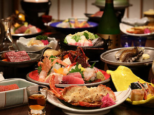 【夕食】イセエビ＆アワビを味わう藤の華会席　季節の一例
