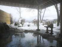 冬と言えば温泉!そして雪見露天。ほっこりあったか温泉をお楽しみください。 冬と言えば温泉!そして雪見露天。ほっこりあったか温泉をお楽しみください。