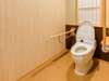 【和洋室】バリアフリー：客室トイレ一例※客室により向きなどは異なります
