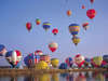 佐賀インターナショナルバルーンフェスタ・・・毎年11月上旬佐賀市で行われる熱気球の国際大会。